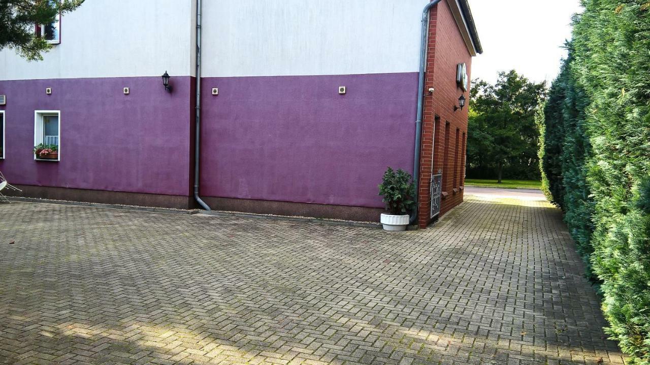 Pension-Roexe Stendal Exteriér fotografie